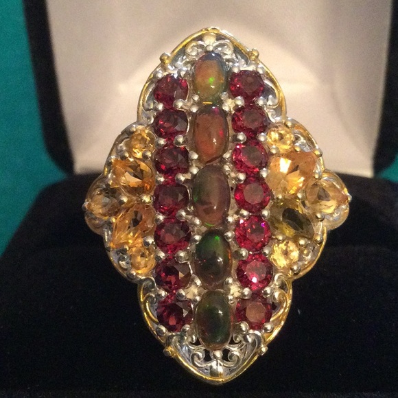 Breathtaking Genuine Fiery Opals, Citrine & Garnet Ring - Picture 6 of 16